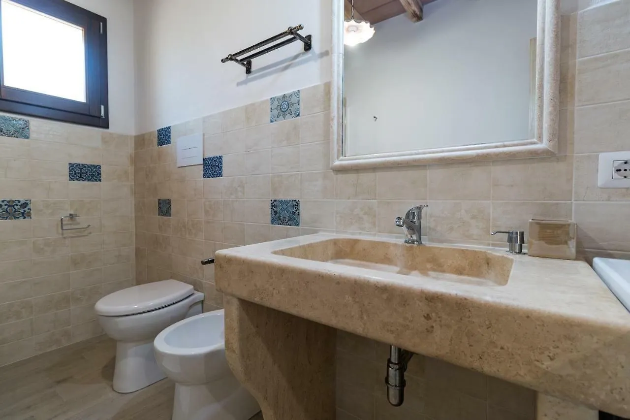 Sardinia Suite Apartment דורגלי