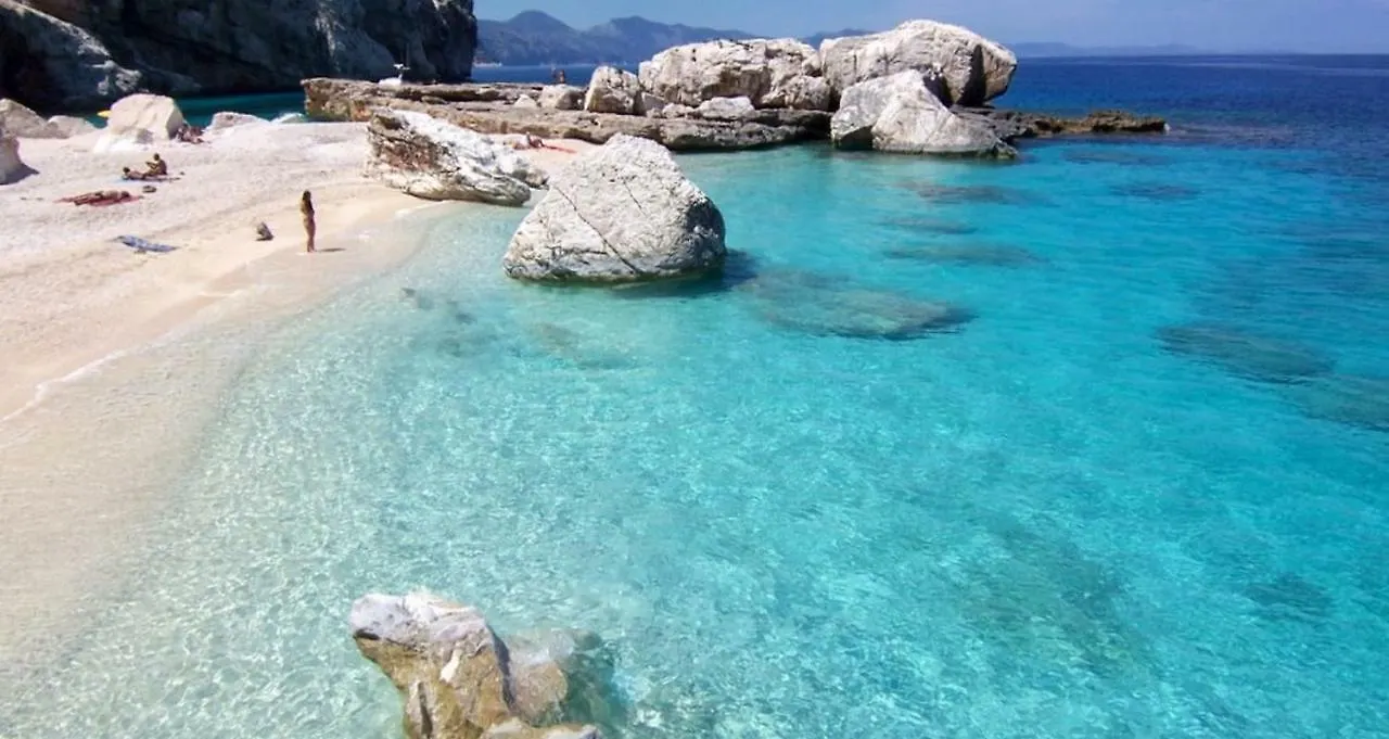 Sardinia Suite Apartment Dorgali 0*,